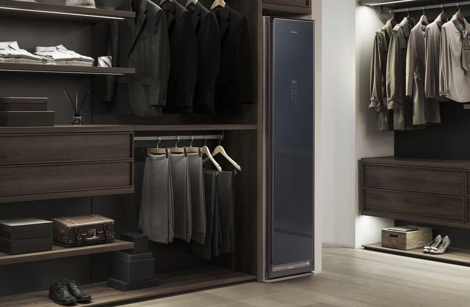 Samsung’s wardrobe AirDresser is the future of Dry clean clothes