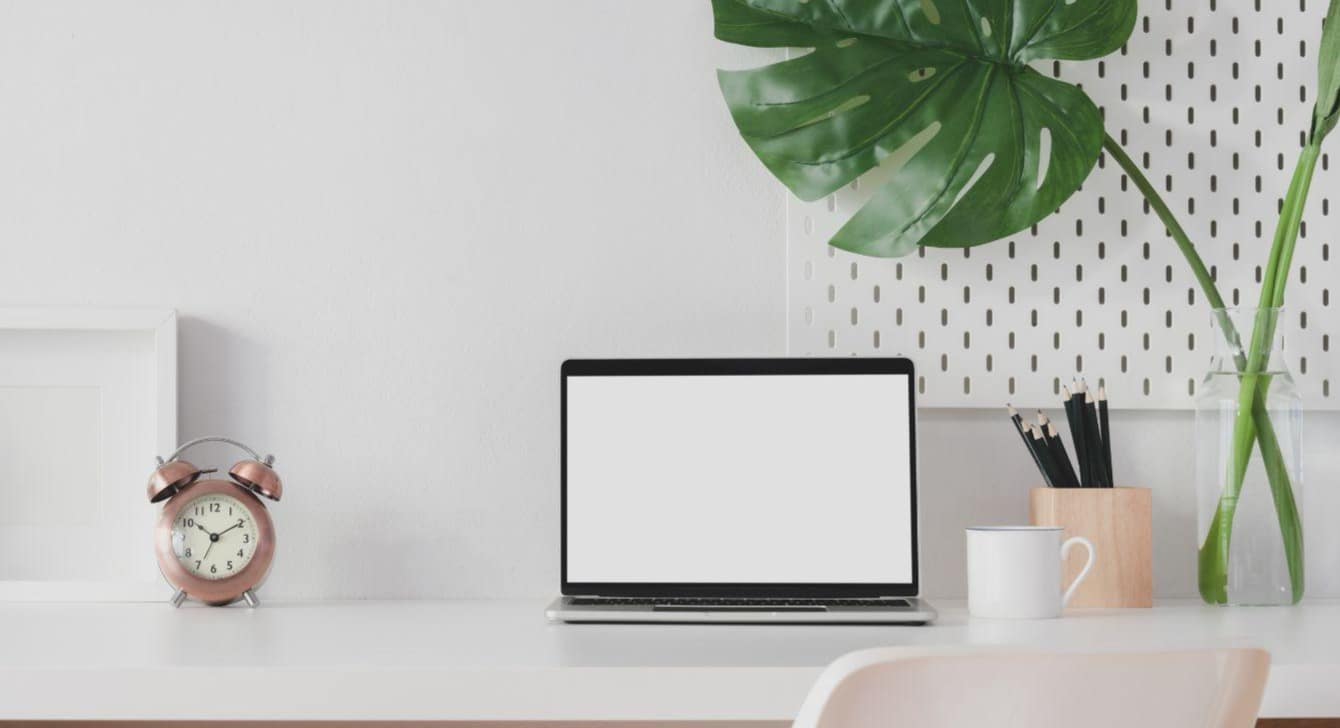 How to Measure a Laptop: Size & Fit Guide