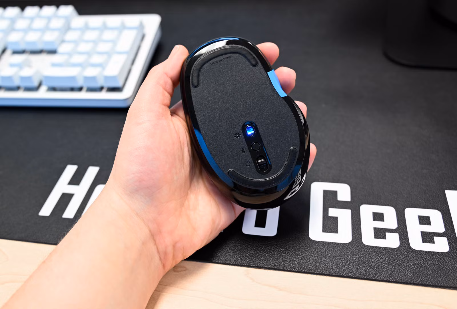 How to Connect Logitech Wireless Mouse: Complete Beginner’s Guide